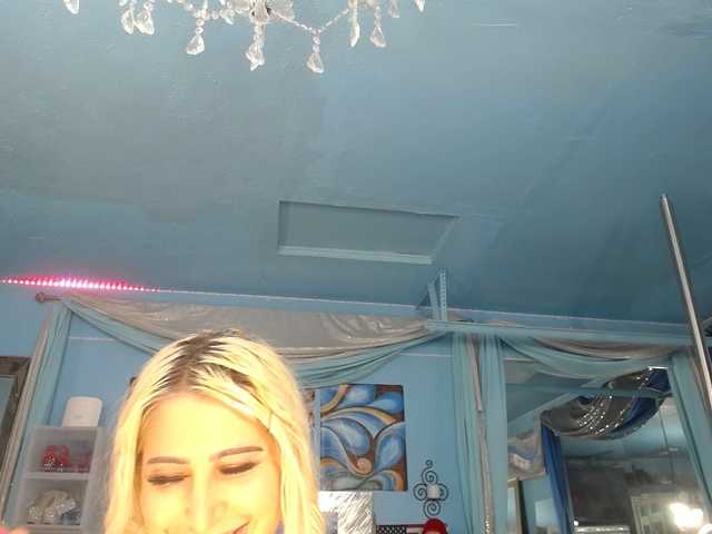 adrianna_fox