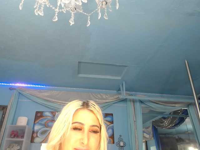 adrianna_fox live sex