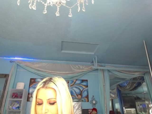adrianna_fox