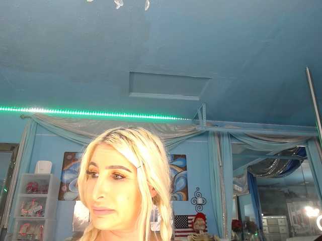 adrianna_fox live sex show