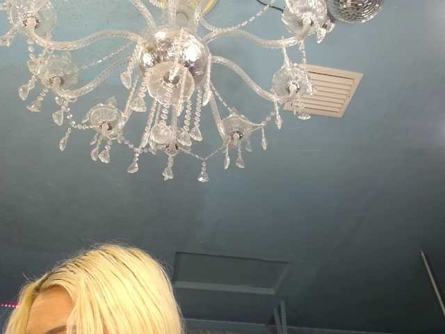 adrianna_fox