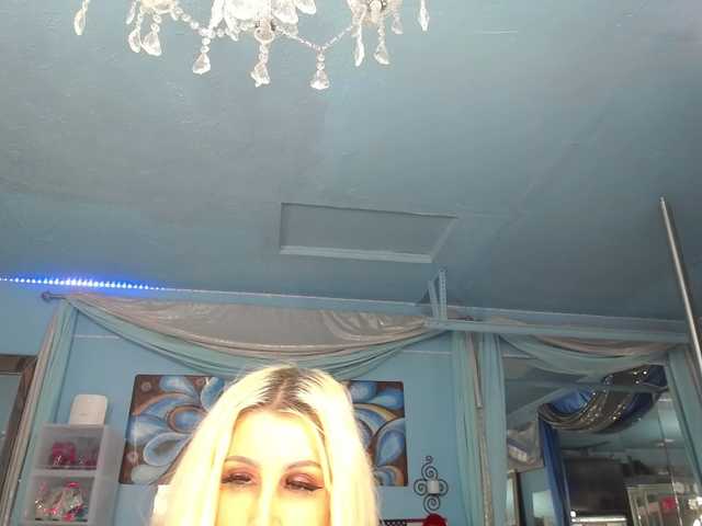 adrianna_fox