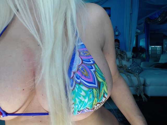 adrianna_fox live cam preview