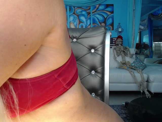 adrianna_fox live cam preview