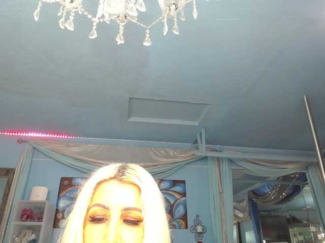 adrianna_fox