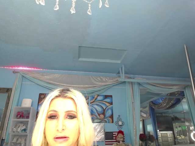 adrianna_fox