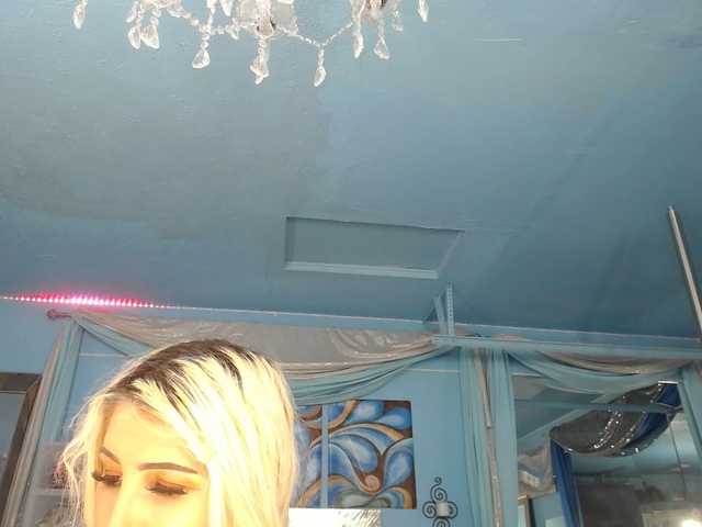 Preview of adrianna_fox