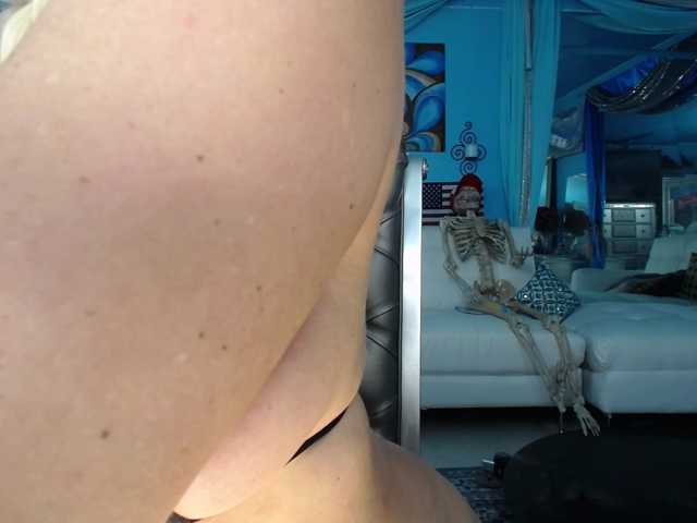 adrianna_fox live cam preview