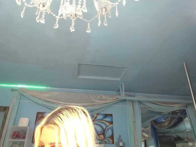 adrianna_fox