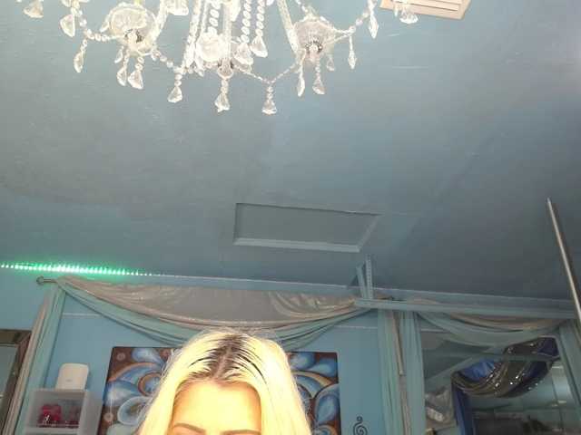 adrianna_fox