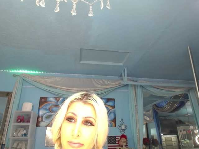 adrianna_fox live cam preview