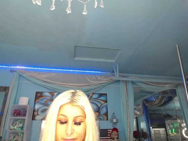 adrianna_fox