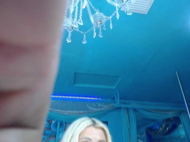 adrianna_fox