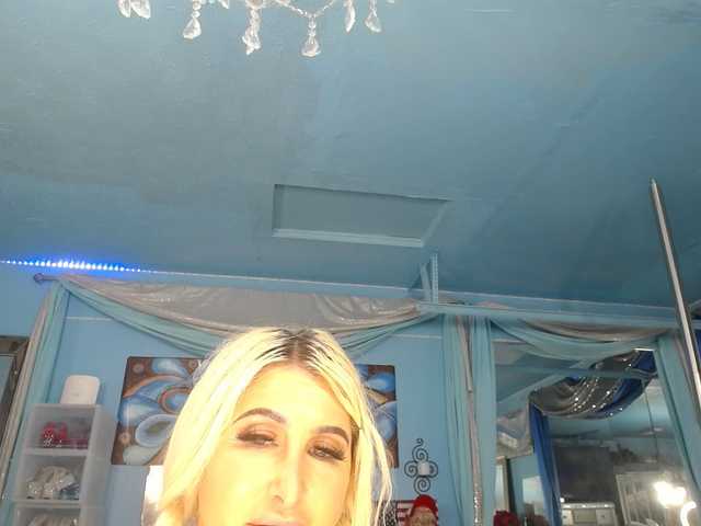 adrianna_fox online