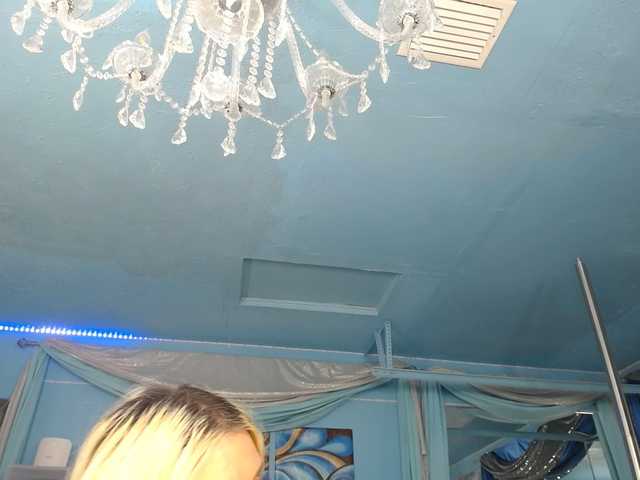 adrianna_fox Live Cam on BongaCams