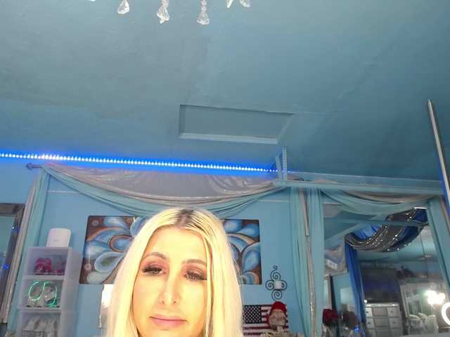 adrianna_fox
