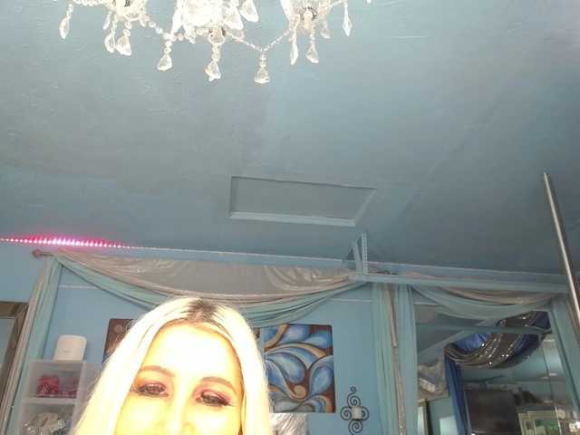 adrianna_fox