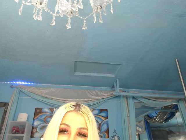 adrianna_fox