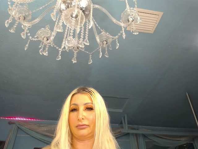 adrianna_fox