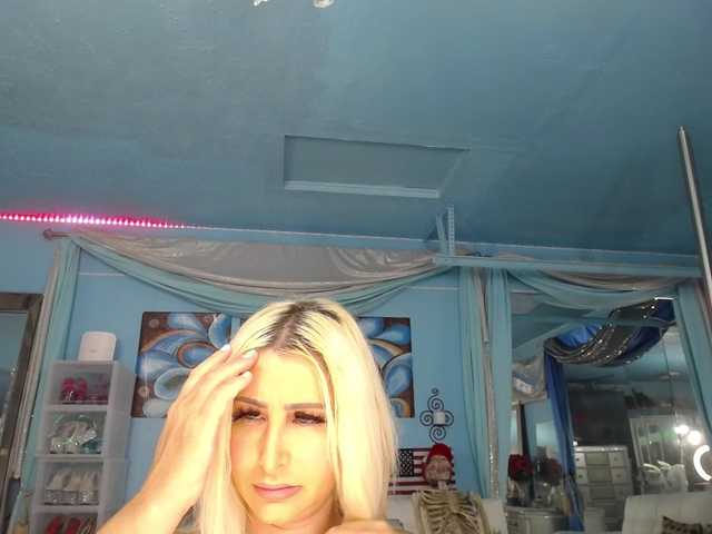 adrianna_fox