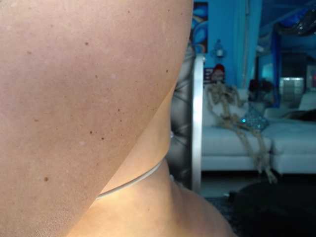 adrianna_fox live cam preview