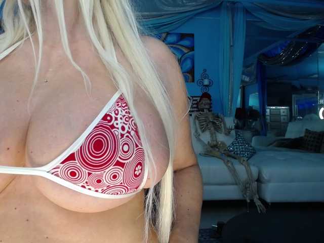 adrianna_fox live cam preview