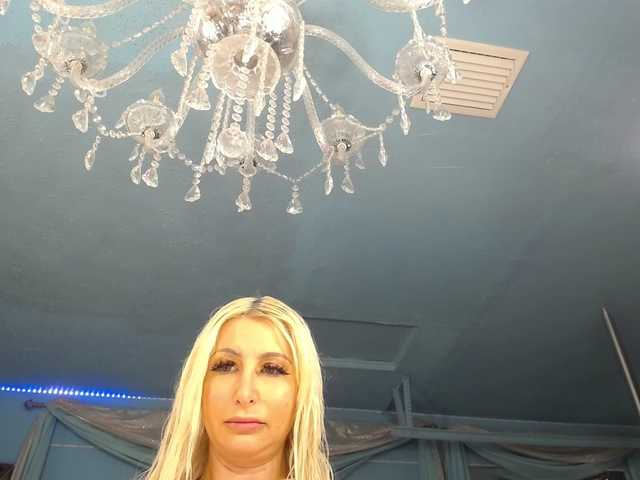 adrianna_fox
