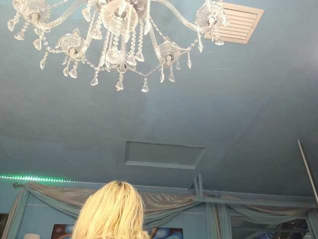 adrianna_fox live cam on BongaCams