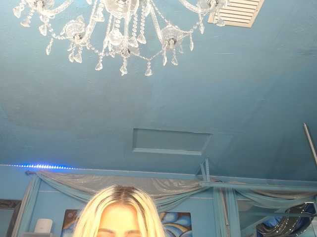 adrianna_fox