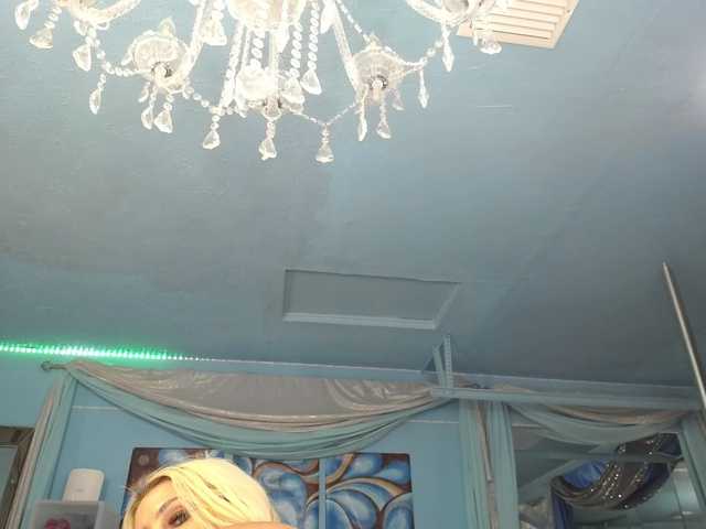 adrianna_fox live cam preview