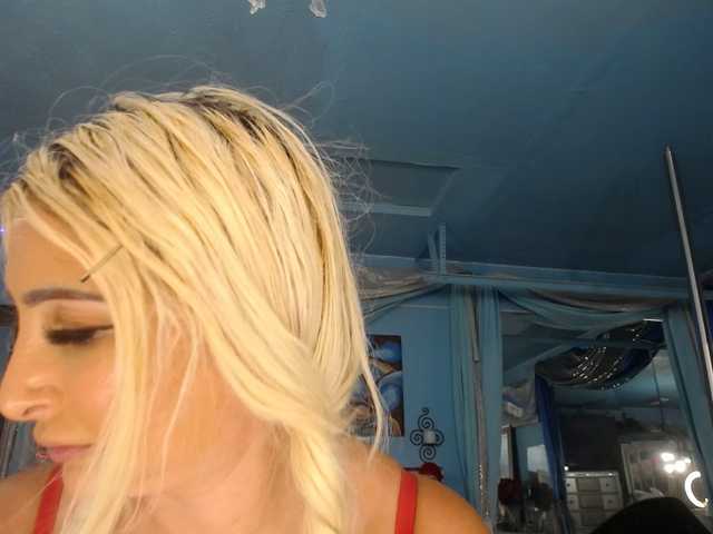 adrianna_fox