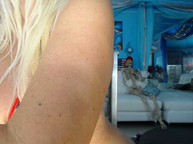 adrianna_fox live sex
