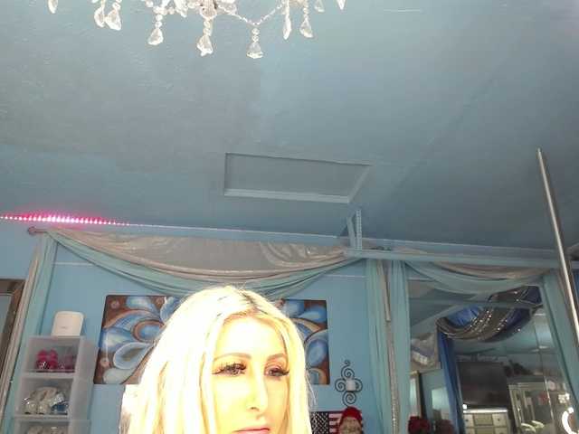 adrianna_fox