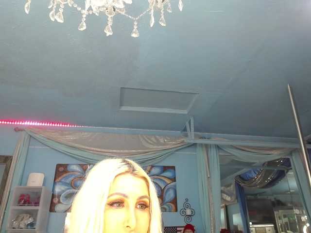 adrianna_fox