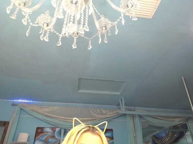 adrianna_fox