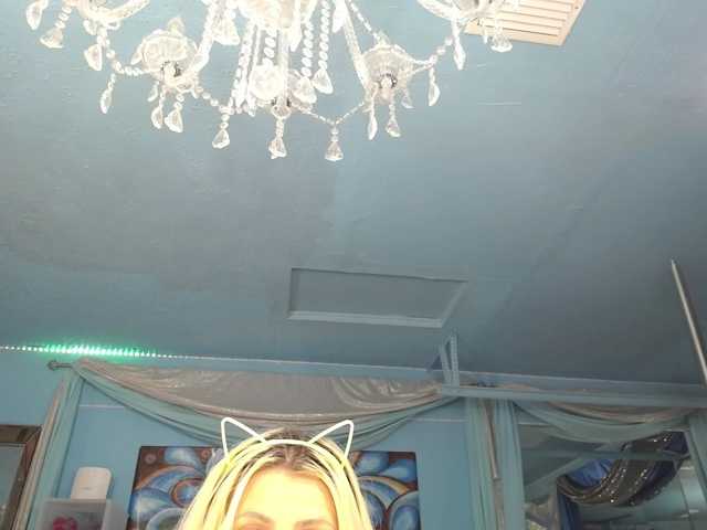 adrianna_fox live cam on BongaCams