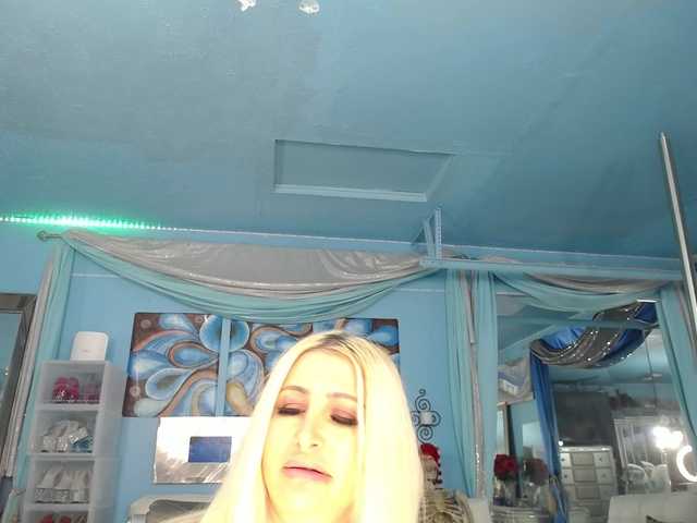 adrianna_fox