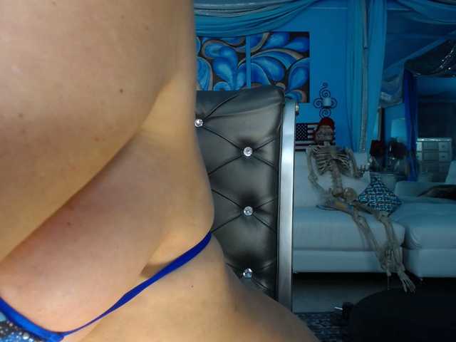 adrianna_fox live sex show