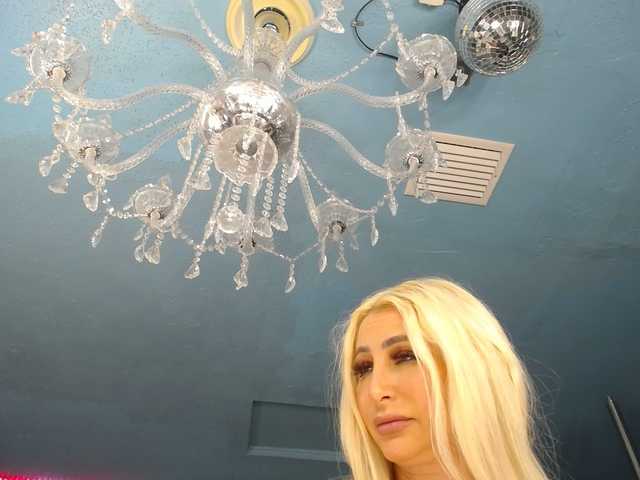 adrianna_fox