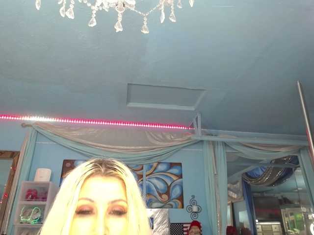 adrianna_fox live cam
