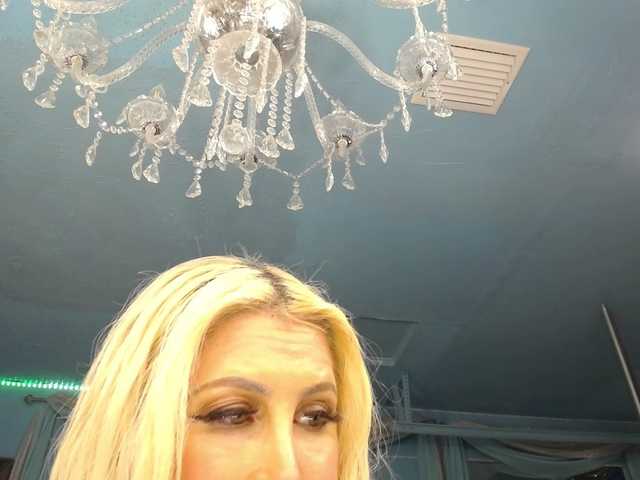 adrianna_fox