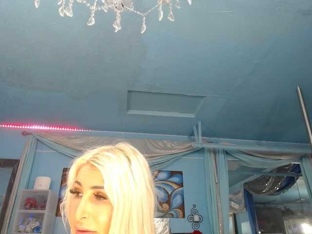 adrianna_fox
