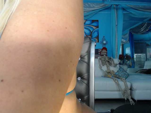 adrianna_fox live sex