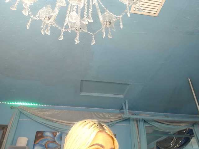 adrianna_fox