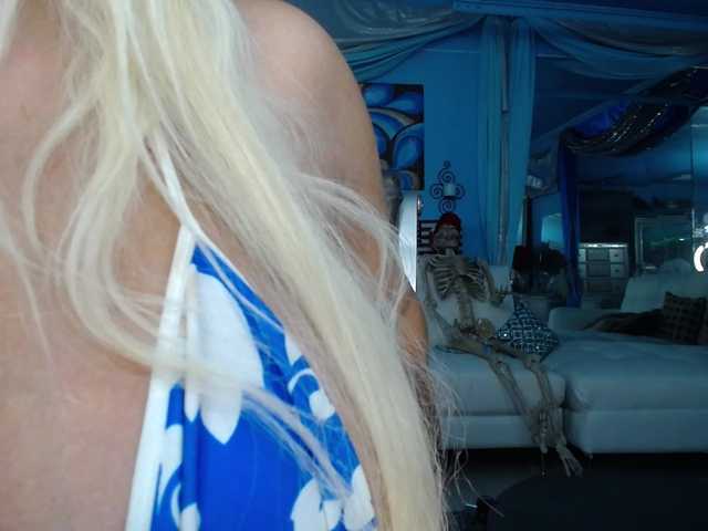 adrianna_fox live cam preview