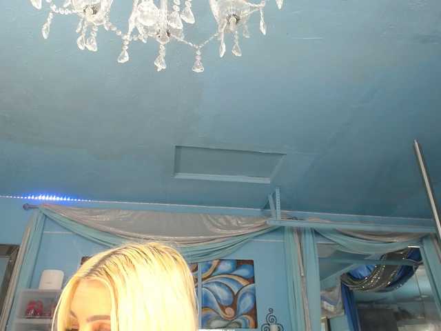 adrianna_fox