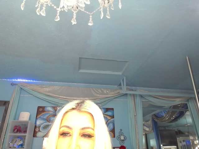 adrianna_fox