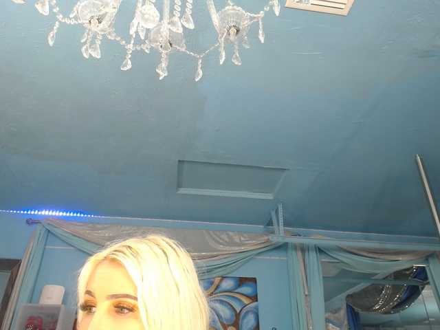 Preview of adrianna_fox