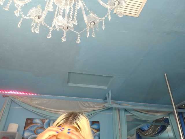 adrianna_fox