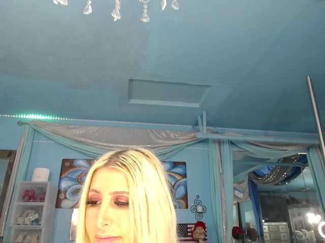adrianna_fox
